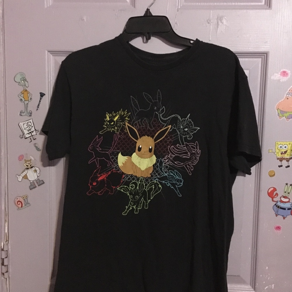 Black Eevee Graphic T-Shirt Size Medium